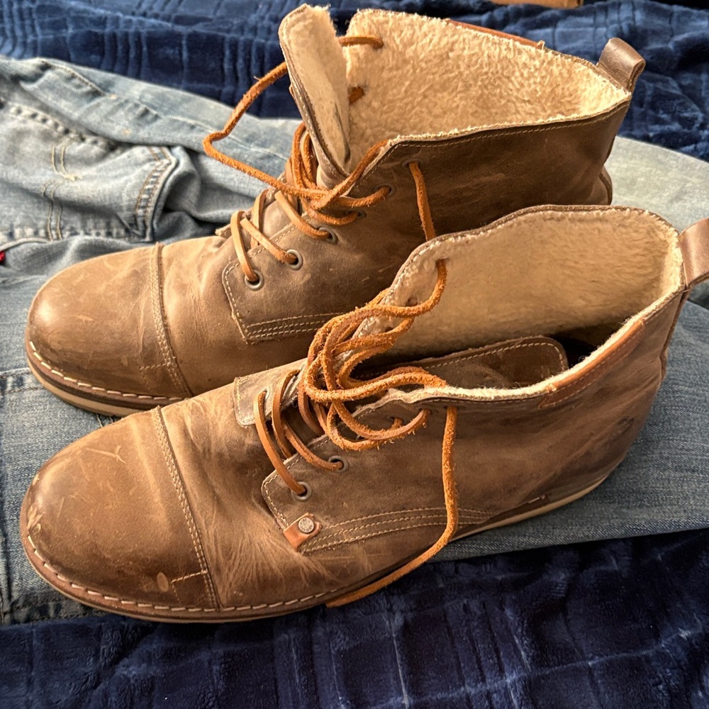 Men's Rustic Brown Leather Boots